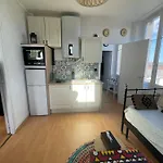 Un Cocon Au Presbytere Avec Place De Parking Voiture Gratuite *