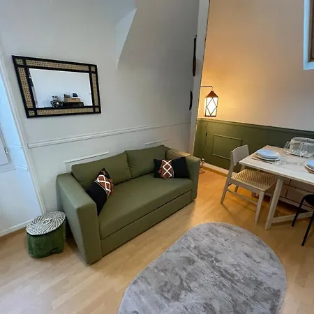 Un Cocon Au Presbytere Avec Place De Parking Voiture Gratuite * كان