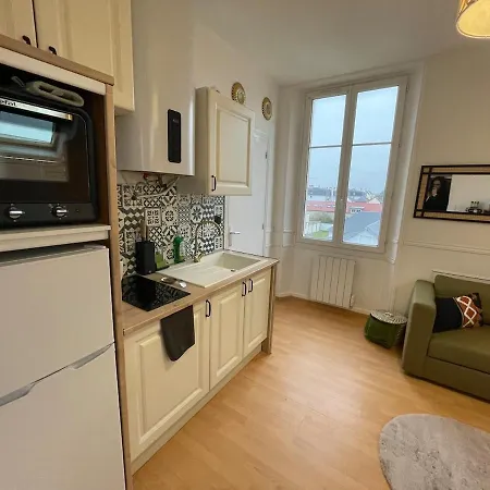 Un Cocon Au Presbytere Avec Place De Parking Voiture Gratuite *