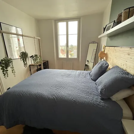 Un Cocon Au Presbytere Avec Place De Parking Voiture Gratuite * קאין