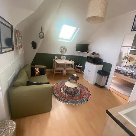 Un Cocon Au Presbytere Avec Place De Parking Voiture Gratuite كان