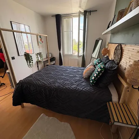 דירה Un Cocon Au Presbytere Avec Place De Parking Voiture Gratuite