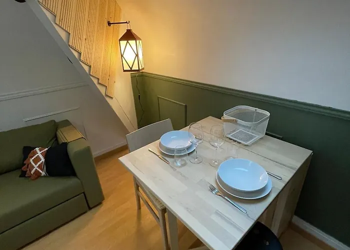 Un Cocon Au Presbytere Avec Place De Parking Voiture Gratuite