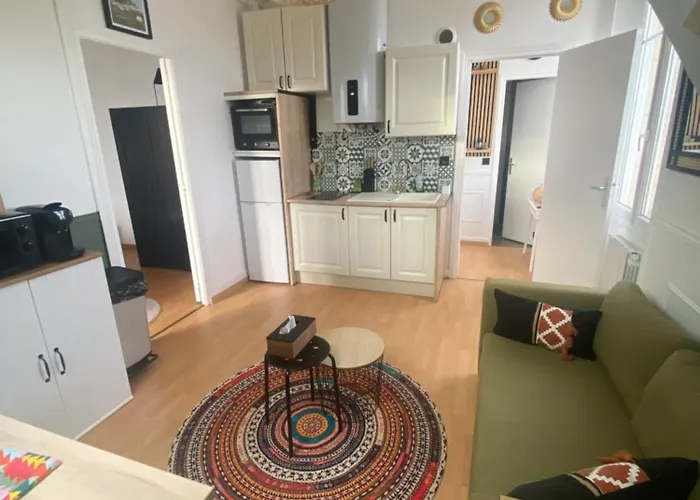 Un Cocon Au Presbytere Avec Place De Parking Voiture Gratuite *