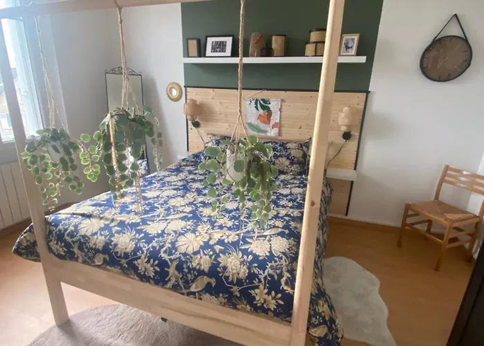 Apartament Un Cocon Au Presbytere Avec Place De Parking Voiture Gratuite Caen